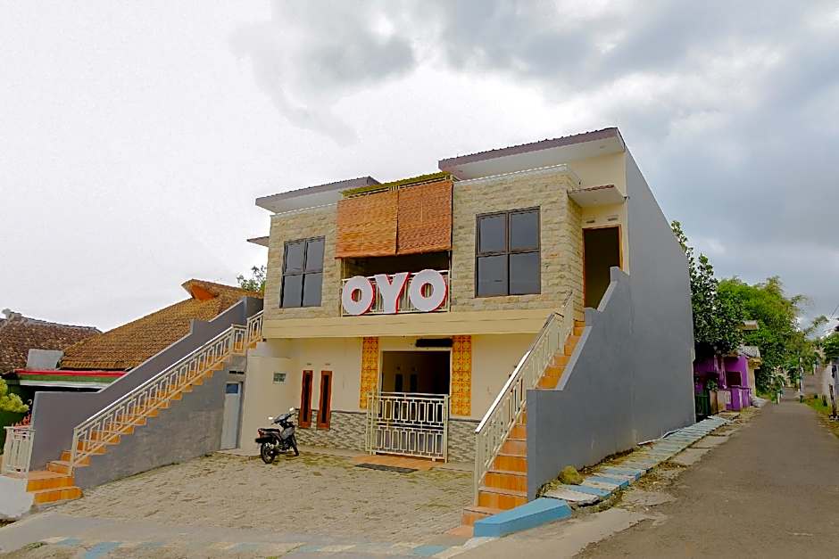 Hotel O Queen Homestay
