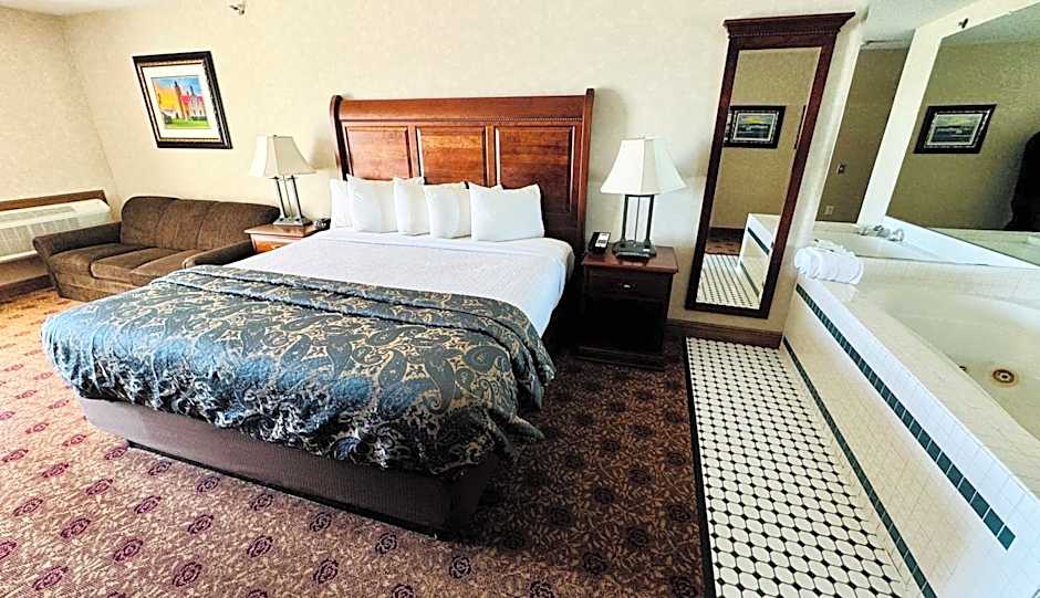 Hamilton Inn Select Beachfront Mackinaw City