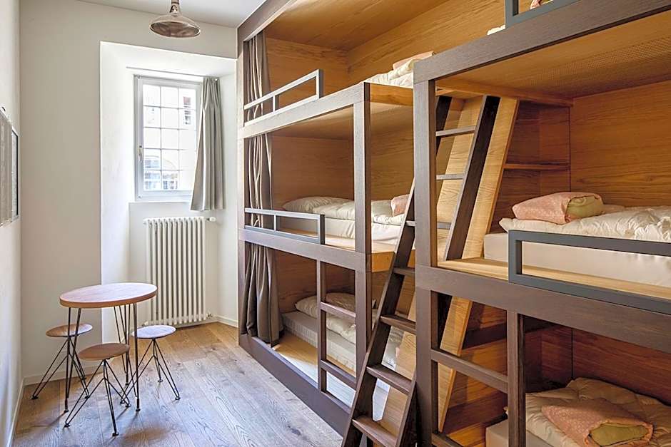 Schloss Burgdorf Youth Hostel