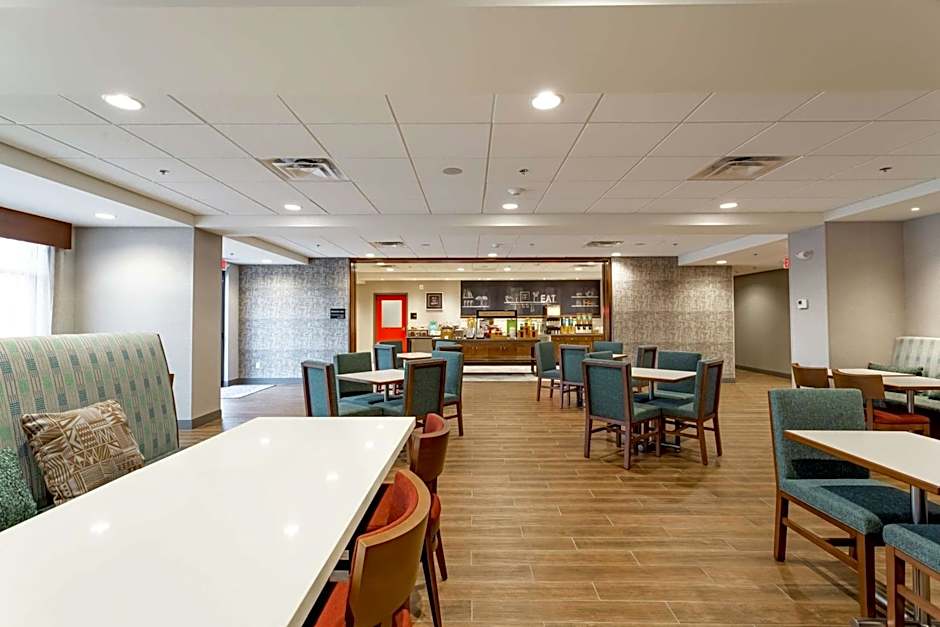 Hampton Inn By Hilton Madison, OH