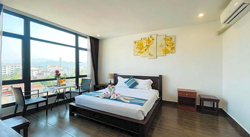 Vang Vieng Top View Hotel