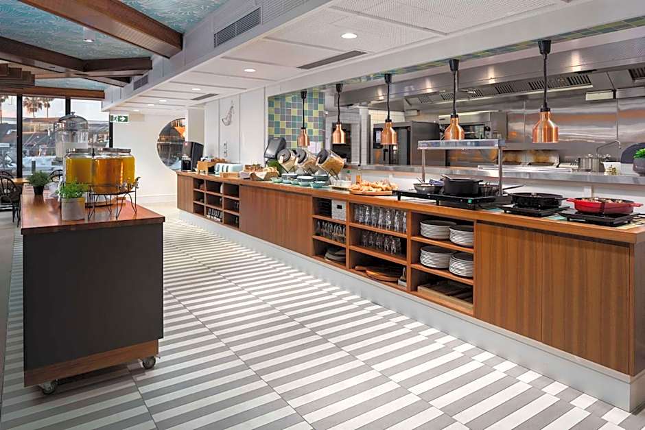 Sails Port Macquarie - By Rydges