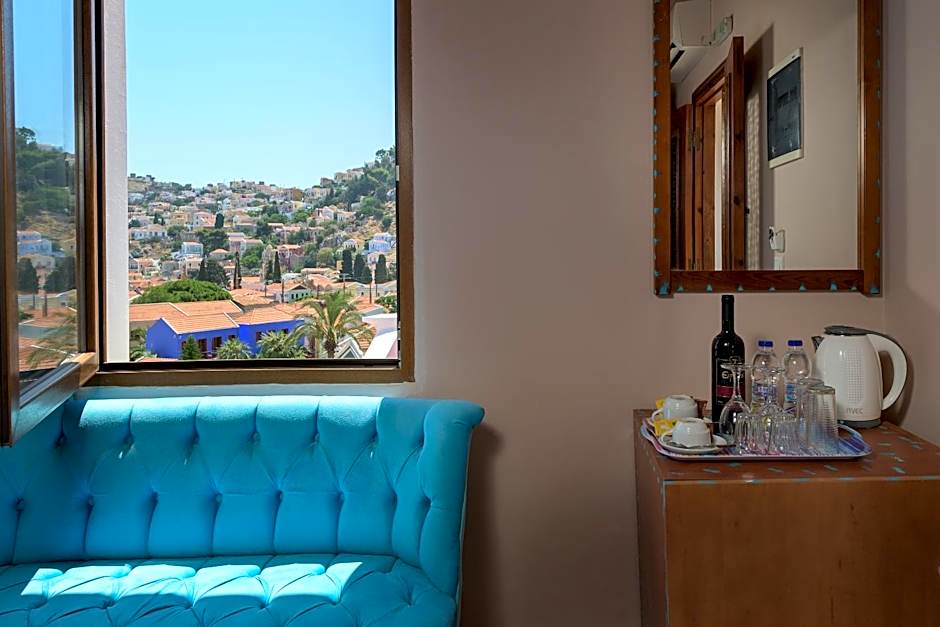 Grace Hotel & Studios