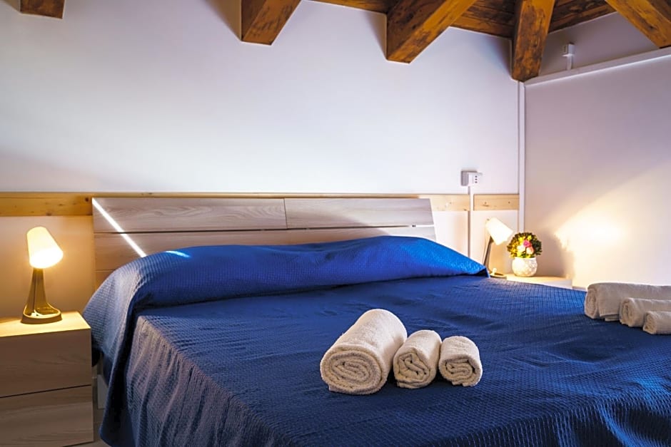 Sansi´s Sapri Camere