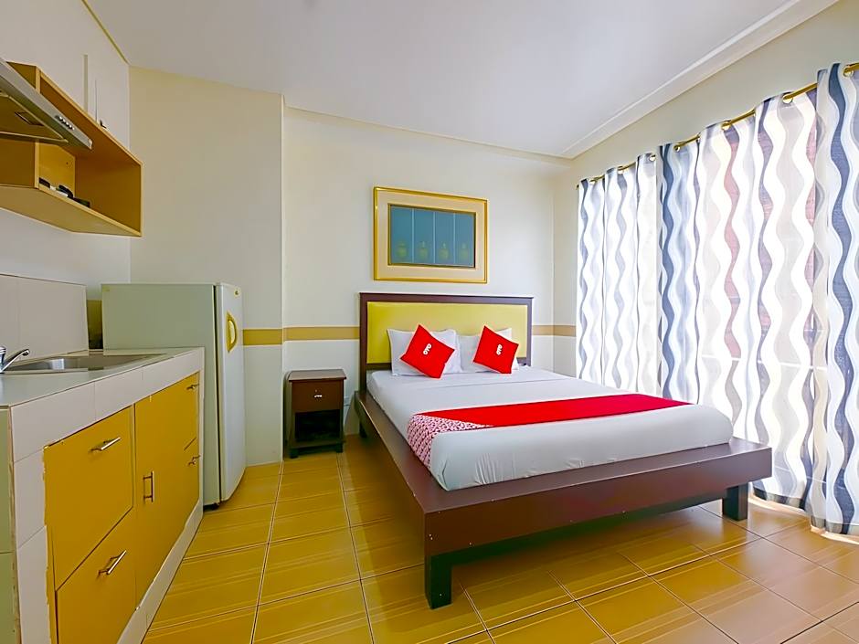 OYO 769 Poblacion Suites Polaris