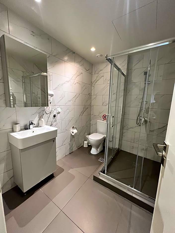 Athenian Retreat Penthouses