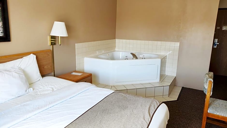 Magnuson Hotel Ironwood