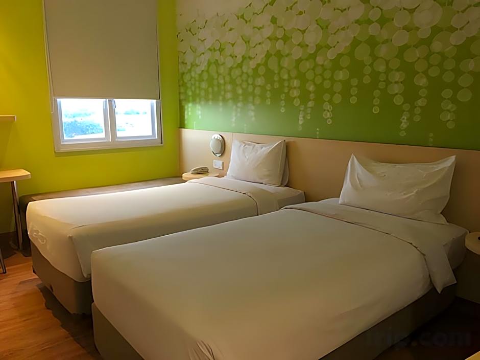 Zest Hotel Jemursari