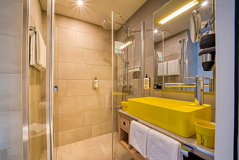 Vienna House Easy by Wyndham Augsburg