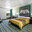 Super 8 by Wyndham Sapulpa/Tulsa Area