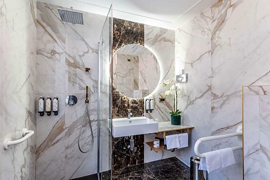 Hotel Raffaello; Sure Hotel Collection by Best Western