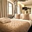 Teatro Boutique Rooms & Suites