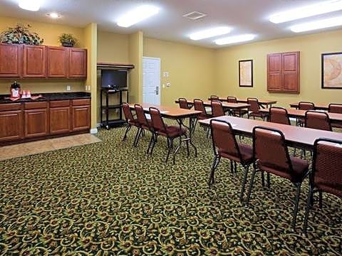 Grandstay Residential Suites Hotel Faribault