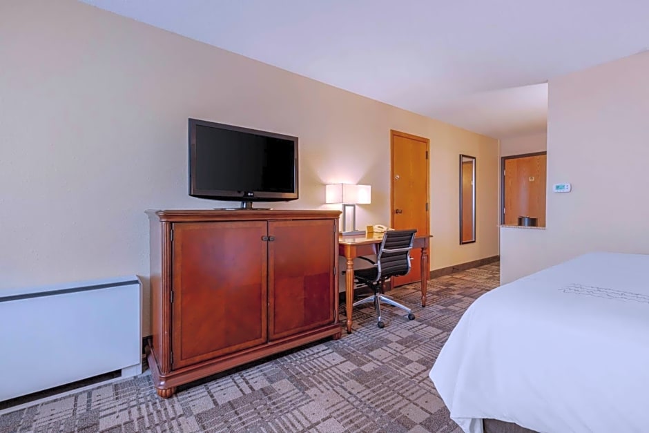 Best Western Plus Dubuque Hotel And Conference Center