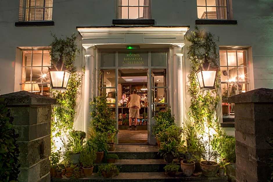 THE PIG in the Wall - Southampton