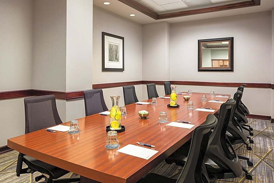 Sheraton West Des Moines Hotel