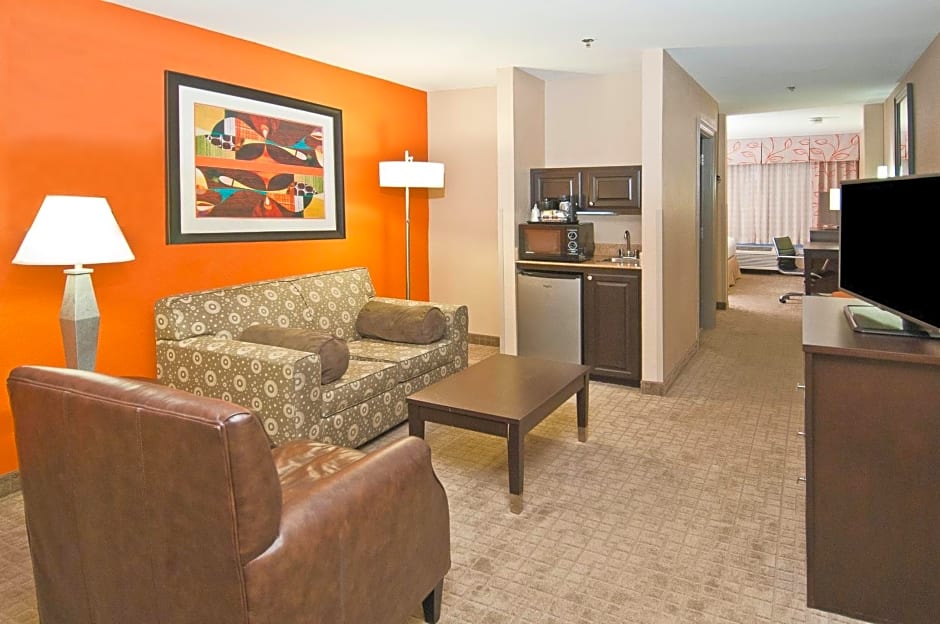 Holiday Inn Hotel & Suites Slidell, an IHG Hotel