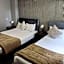 Kings Park Hotel