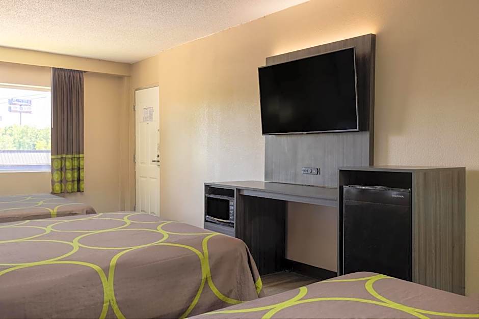 Super 8 by Wyndham McDonough GA