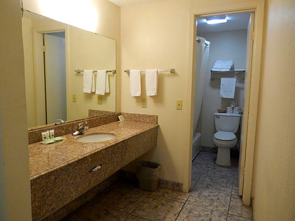 Executive Inn Pearsall