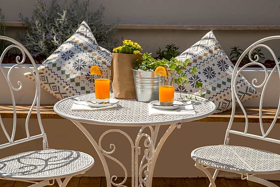 Urban Garden Hotel