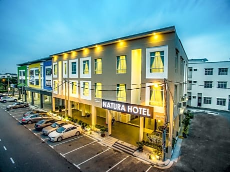 Natura Hotel