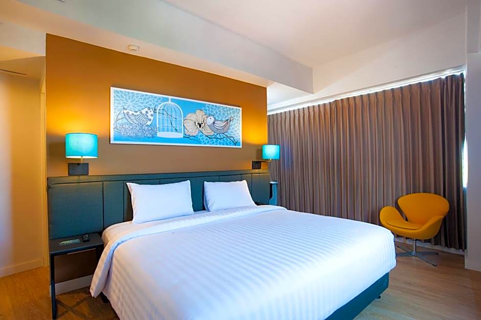 Idoop Hotel by Prasanthi