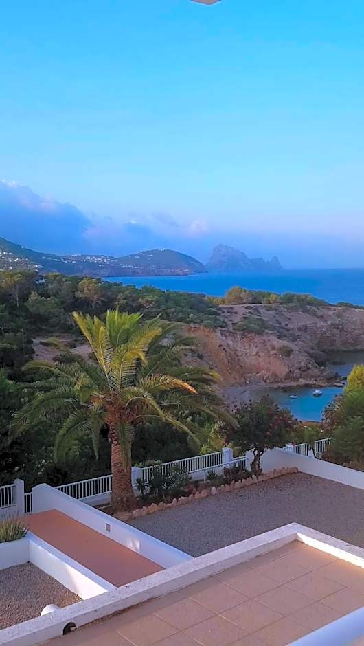 Las terrazas de Cala Codolar