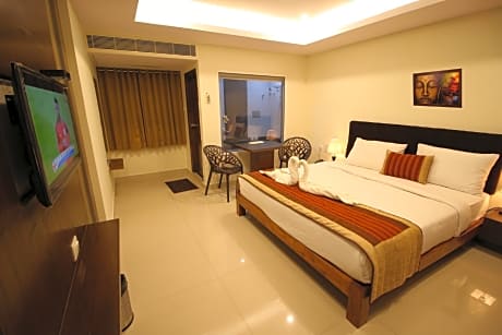Sri Maharaja Inn