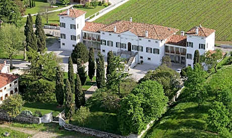 Villa Dragoni
