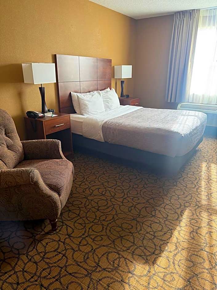 Quality Inn & Suites Manistique