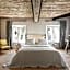 April1550 Boutique Hotel