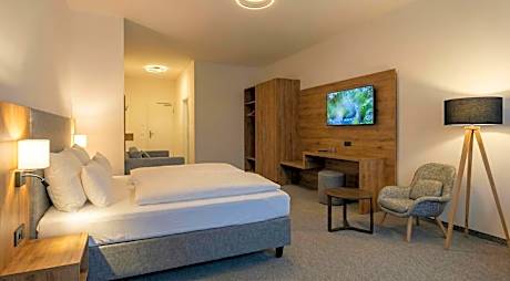 Deluxe Double Room with Balcony