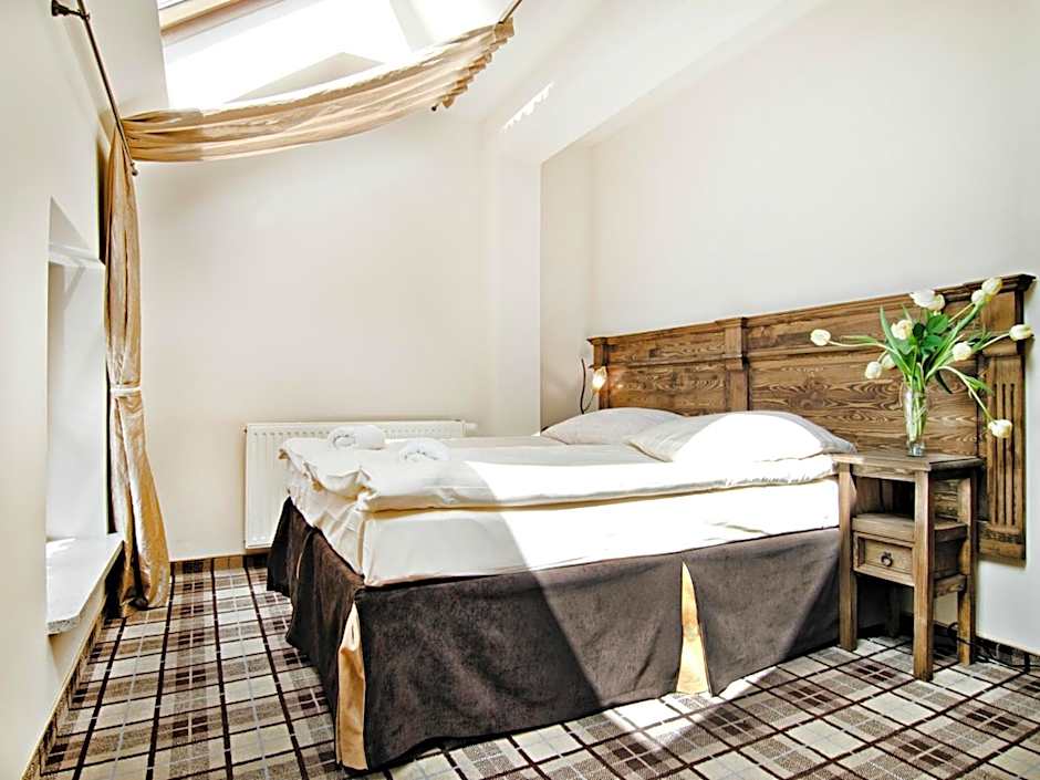 Five Stars Bed&Breakfast