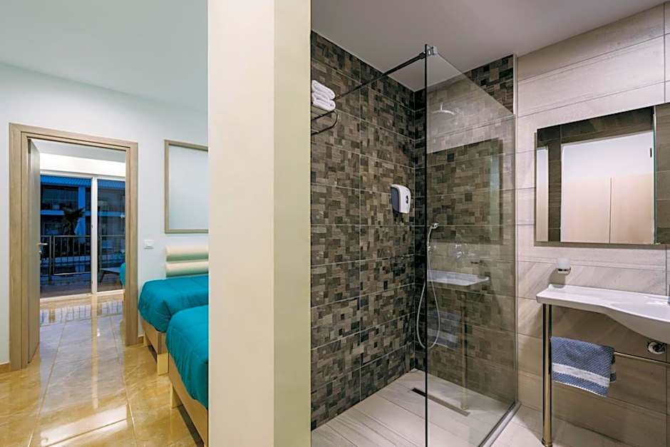 Caretta Paradise Resort & WaterPark