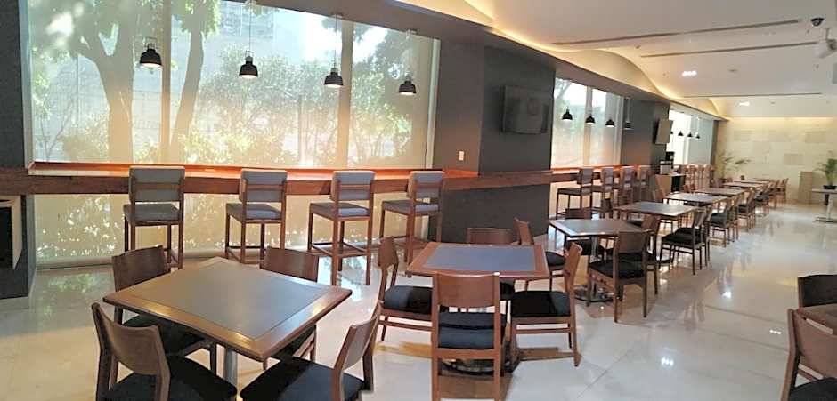 Holiday Inn Express Mexico Reforma By IHG