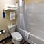 Cobblestone Hotel & Suites-Sheldon
