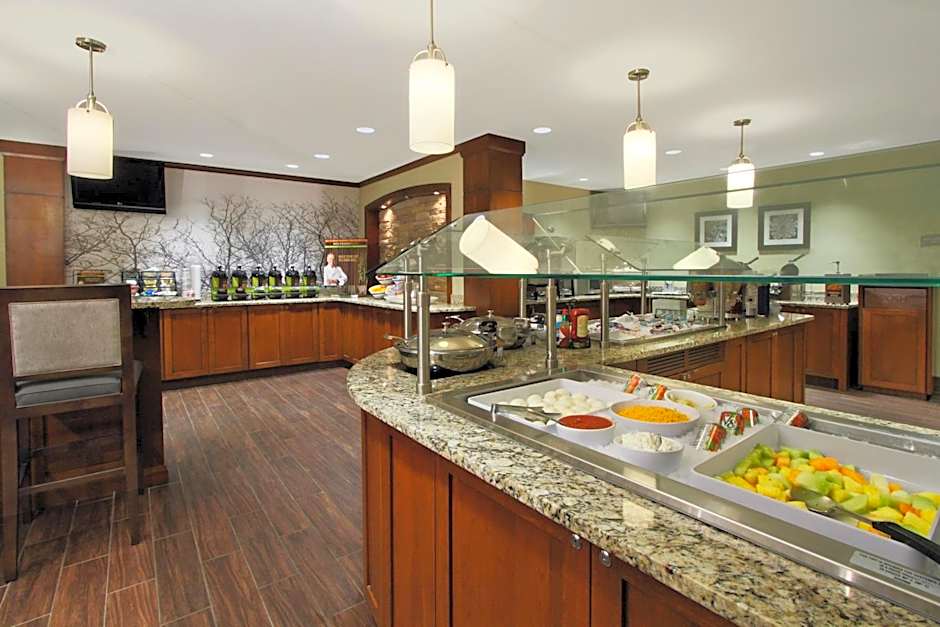 Staybridge Suites Tysons - McLean By IHG