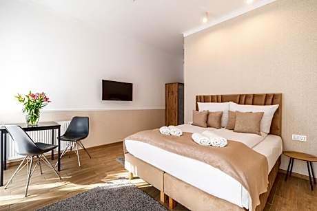 Apartment with Kitchenette (2 Adults)