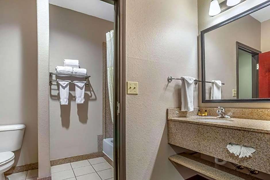 Best Western Plus Circle Inn