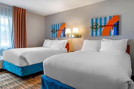 2 Double Beds, Efficiency, Nonsmoking, Accessible