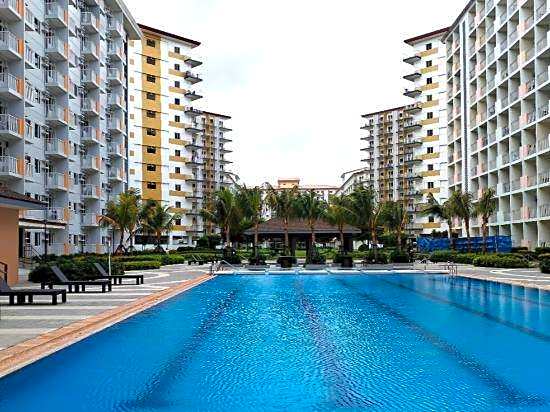 FourSphere staycation