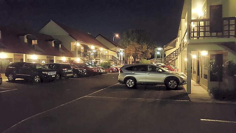 Rose City Motel