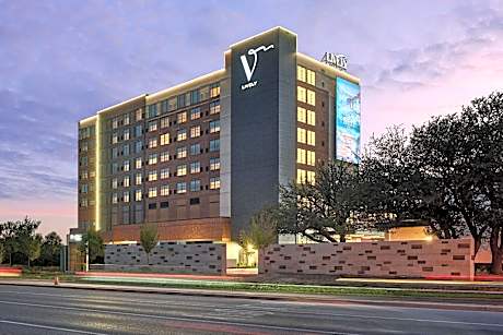 Lively Hotel On Oak Oklahoma City, Tapestry By Hilton