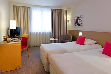 Two Double side-by-side Rooms