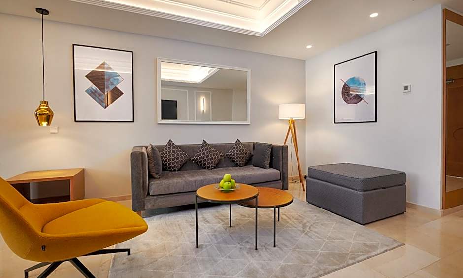 Grupotel Playa de Palma Suites & Spa