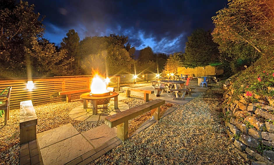 Darlington Arms by the airport