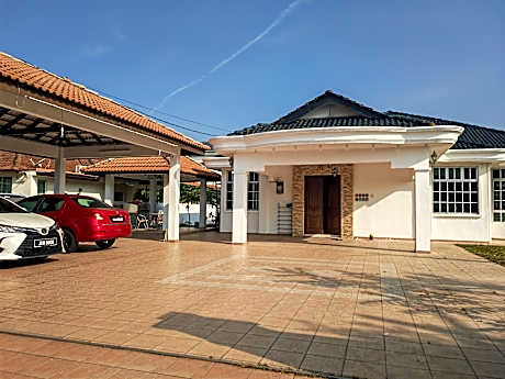 MODERN FAMILIES SUITE @ Padang Serai