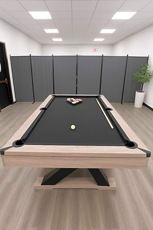 Bay Ridge ApartHotel