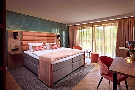 Premium Quadruple Room